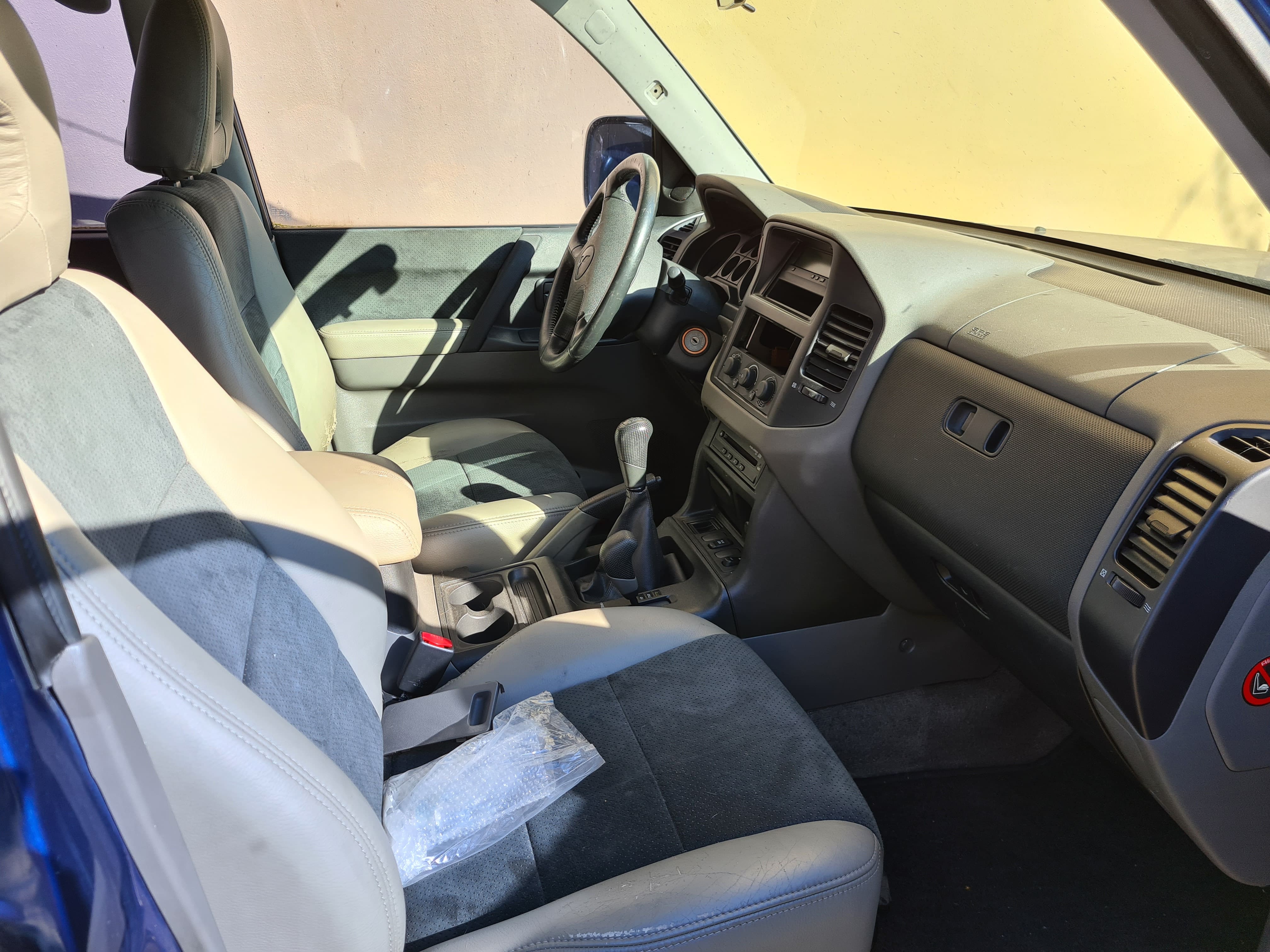 Ench res Alsace MITSUBISHI PAJERO 2003 ench-res-alsace-mitsubishi-pajero-2003